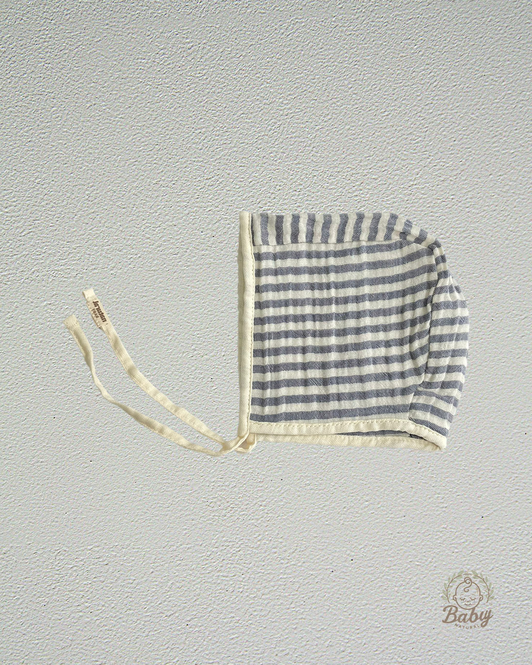 bagcikli-bonnet-cift-kat-cizgili-muslin-sapka-mavi Bağcıklı Çift Katlı Müslin Bonnet Şapka Mavi