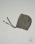 bagcikli-cift-kat-bonnet-muslin-sapka-nb03-antrasit