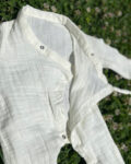 muslin-kumas-bebek-tulum-citcitli-ve-bagcikli-ekru